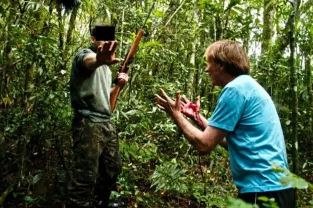 Conselheiros da Apremavi foram vítimas de agressão e ficaram reféns sob a mira de arma de fogo e ameaça de morte por mais de 30 minutos (Foto: Miriam Prochnow / Divulgação)