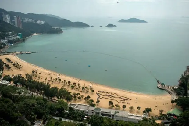 A iniciativa é parte de eventos relacionados com a proteção dos oceanos (Foto: Philippe Lopez/AFP)