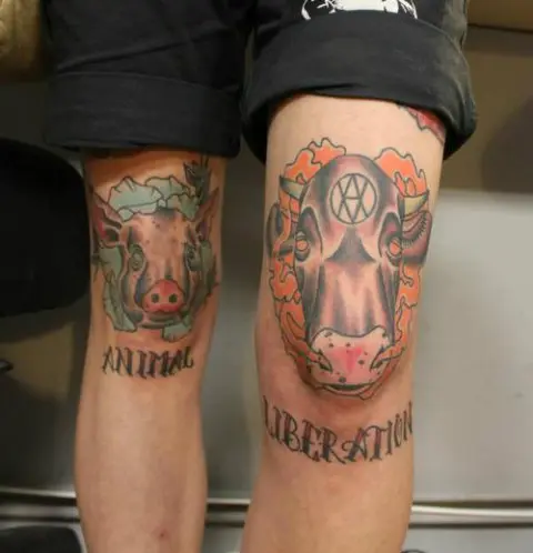 "Alforria aos animais" é o que pede esta tattoo  (Foto: Reprodução/Tumblr)