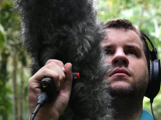 Juan Pablo Culasso trabalha há 12 anos gravando sons da natureza (Foto: BBC)