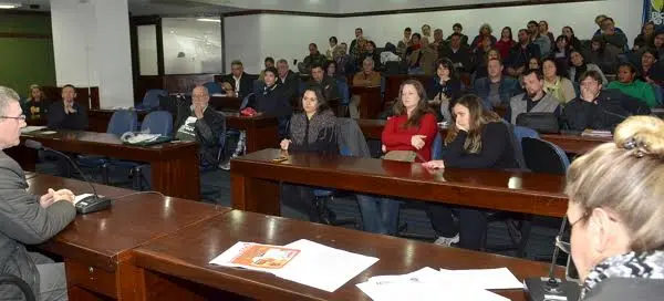 Vanguarda Abolicionista participa das discussões sobre o zoológico de Sapucaia do Sul, região metropolitana de Porto Alegre - Foto: Guerreiro.