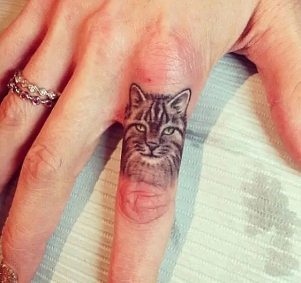 minimalistic-cat-tattoo-3__605