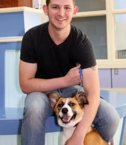 Cachorra Diamond com seu novo tutor