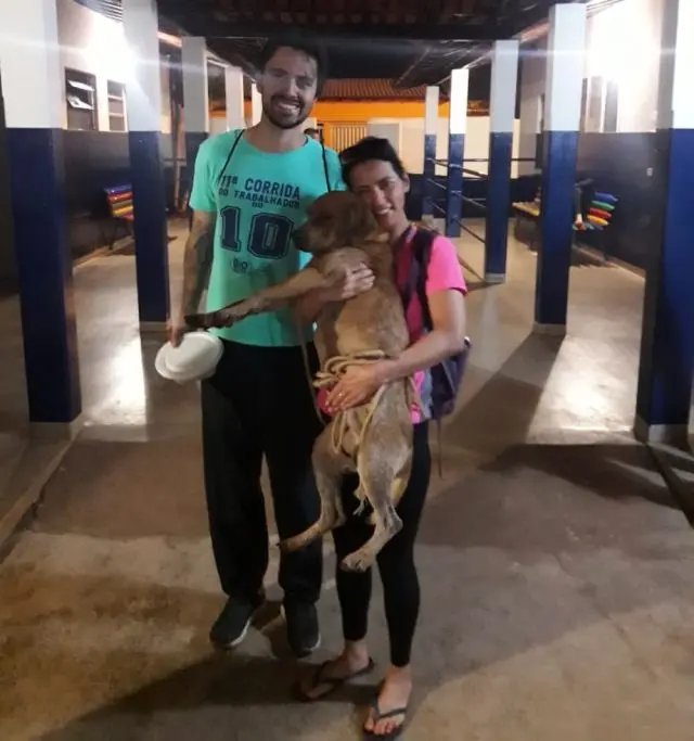 Mais de 150 atletas percorreram no último sábado (28), 130 km em uma corrida entre Uberlândia e Romaria acompanhados por um cãozinho.
