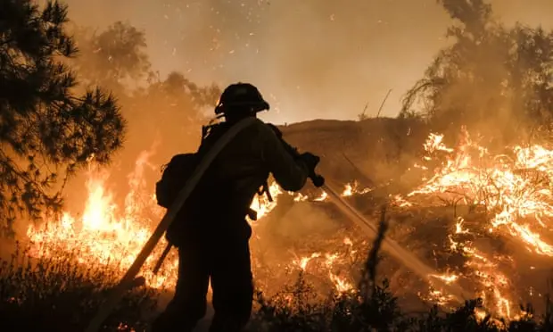 Cientistas alegam que a mudança climática já esta acontecendo. O mundo esta atualmente 1°C mais quente que nos níveis pré-industriais | Foto: Ringo HW Chiu/AP