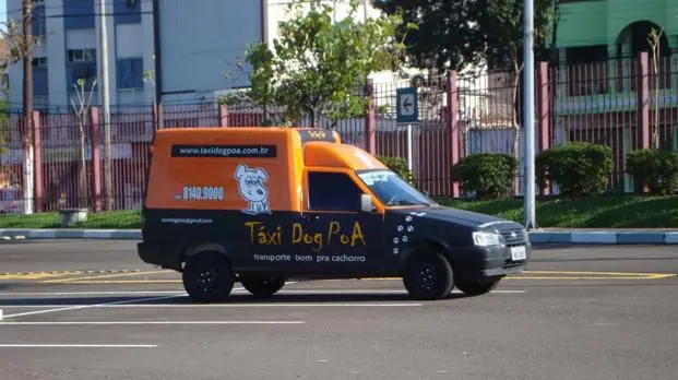 imagem de um veículo da taxidog