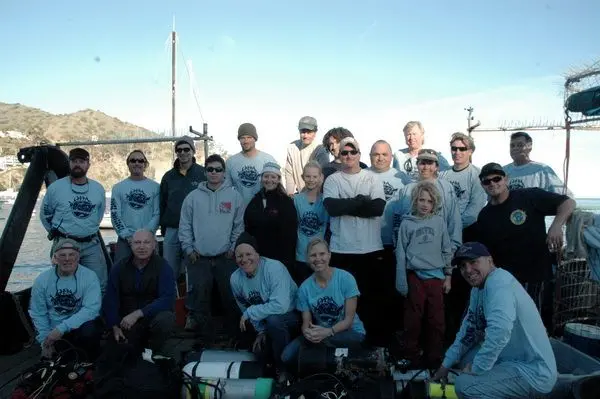 Equipe de mergulhadores da Ocean Defenders Alliance (Foto: Divulgação/Ocean Defenders Alliance)
